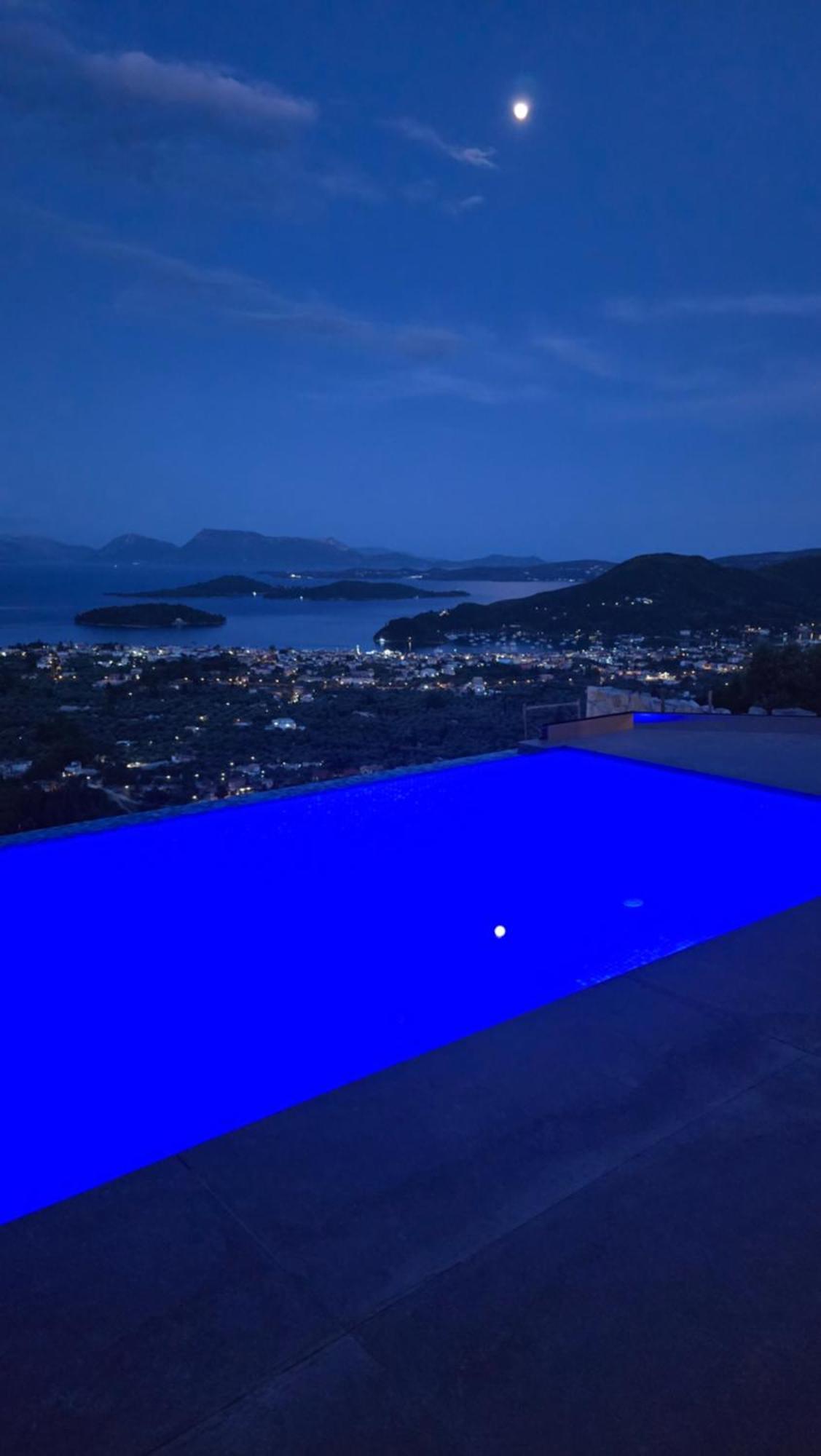 Desun Suites Kolonion Bagian luar foto