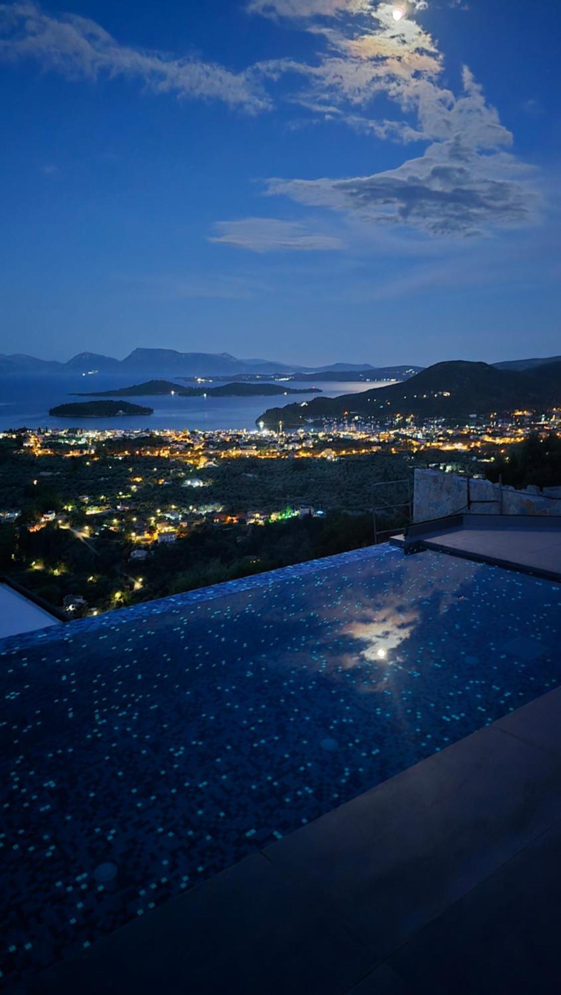 Desun Suites Kolonion Bagian luar foto